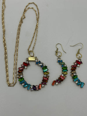 Multi-Colored Round Rhinestone Pendent w/Matching C-Shaped Earrings