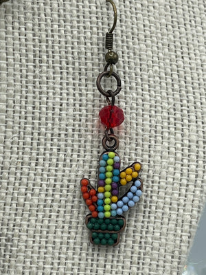 Beautiful Handmade Native Pendent w/ Cactus Earrings